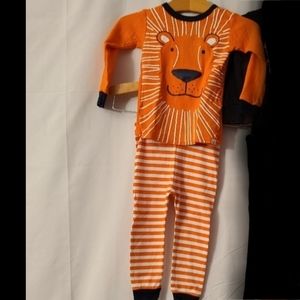 🙂 SOLD@MERCARI 🙂🌿 Toddler Boy Gap Lion Pajamas set